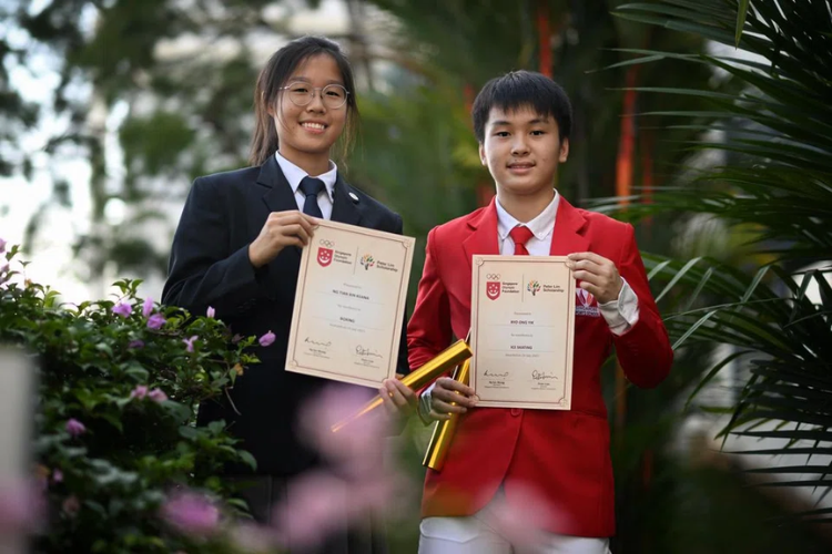 Boxer Keana Ng and ice skater Ryo Ong among recipients of SOF-Peter Lim Scholarship